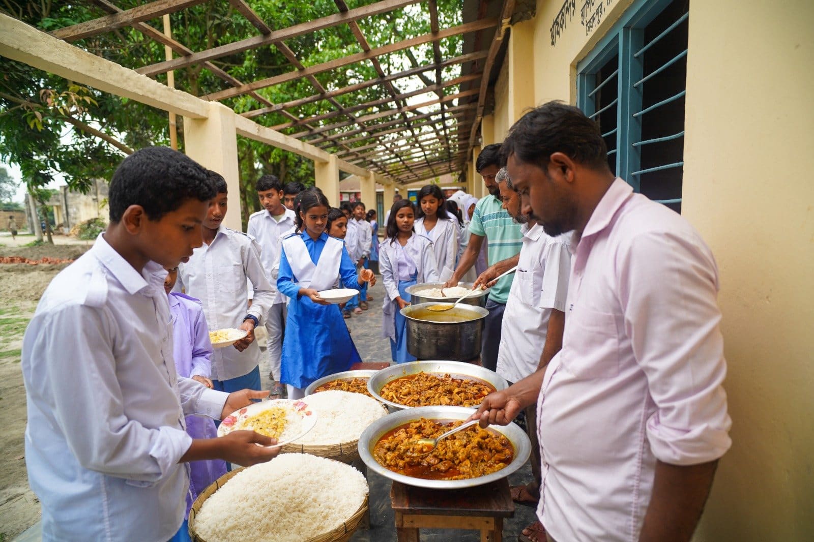 School meal programme in Bangladesh